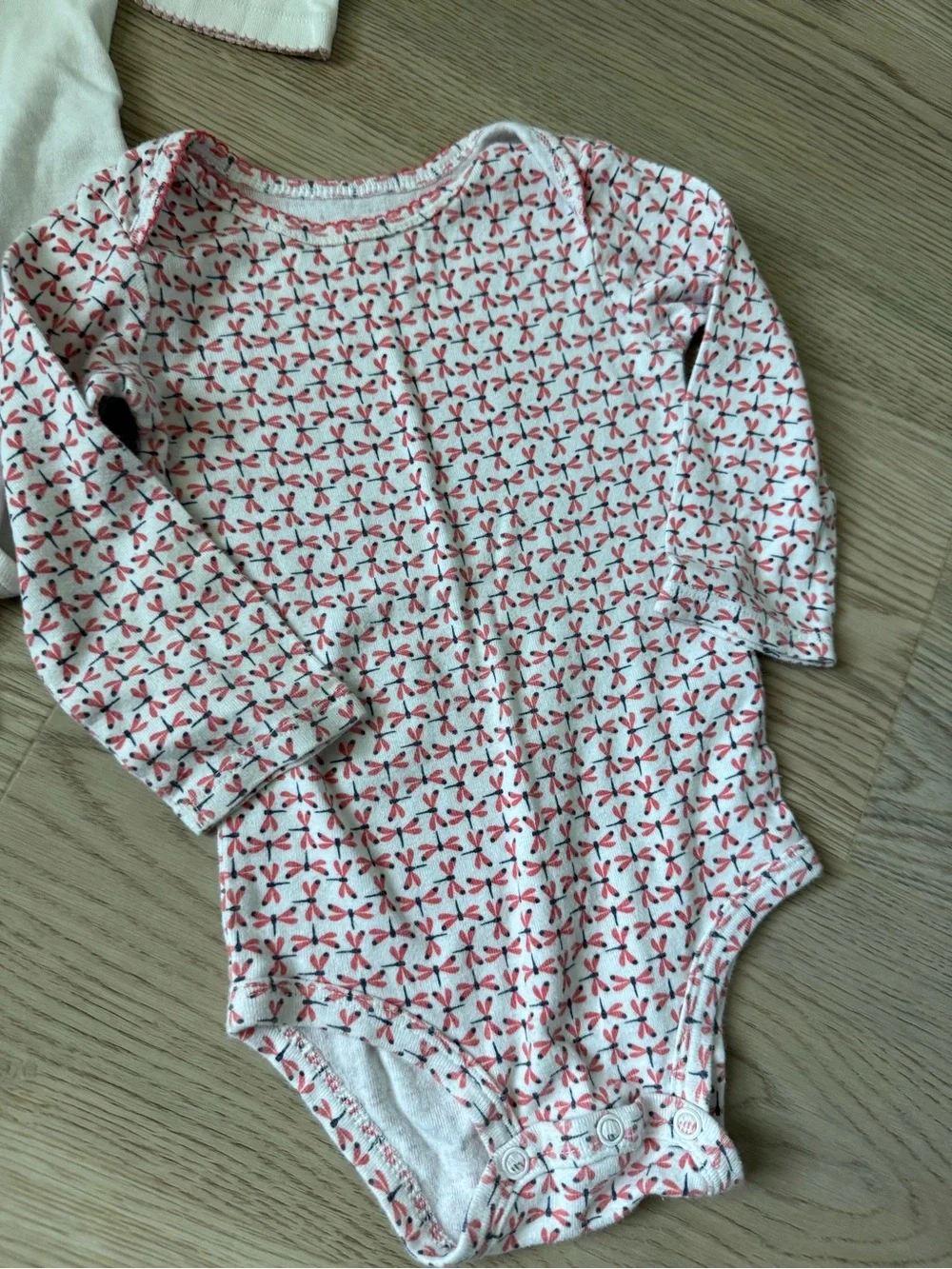 N/A long sleeve